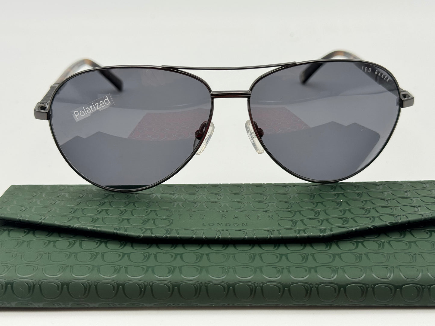Ted Baker B 695 Gunmetal 62mm Polarized NEW – Shade Review Store