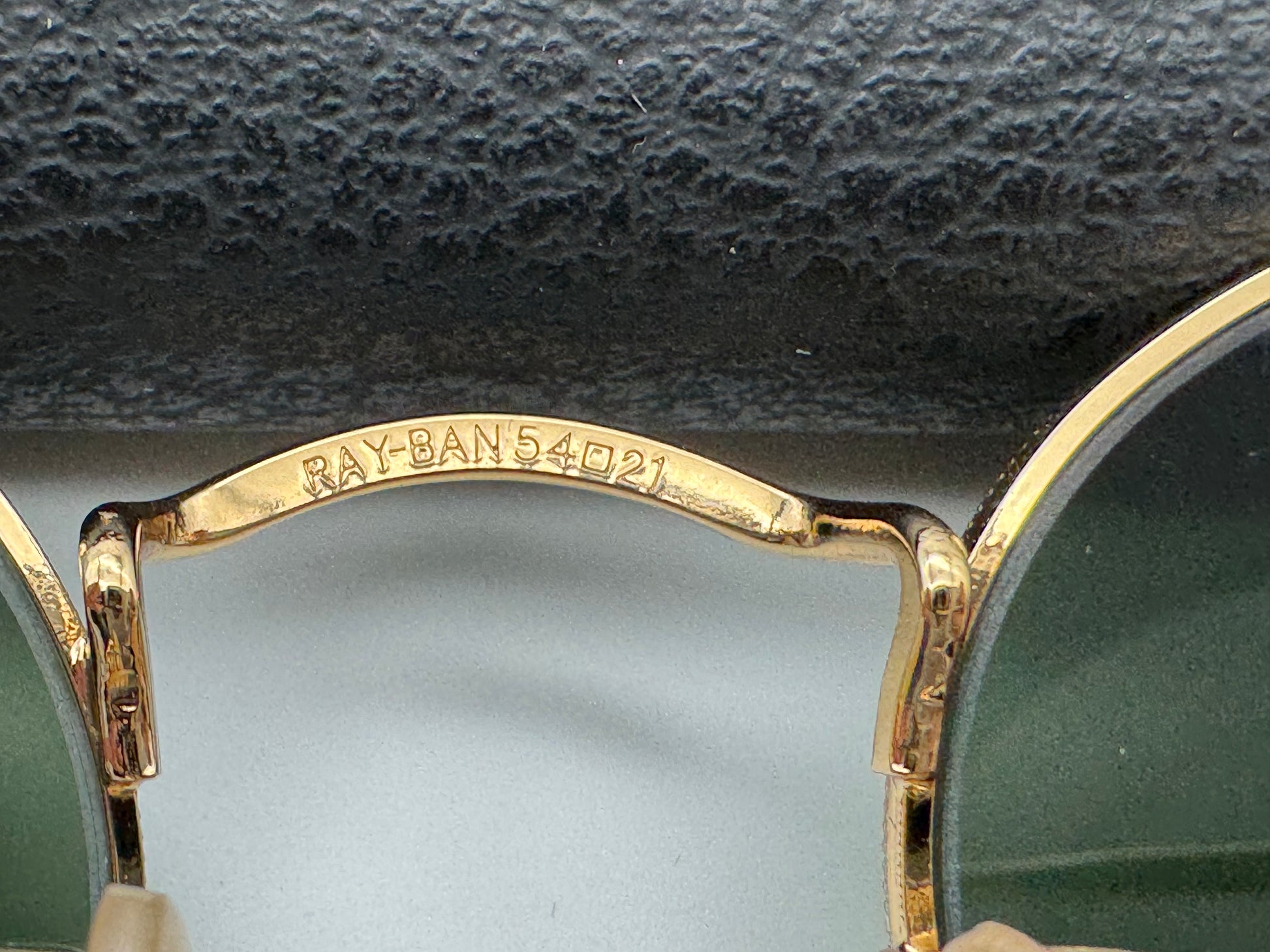 Ray Ban Oval 54mm Gold Green RB 3547 Italy NEW Shade Review Store