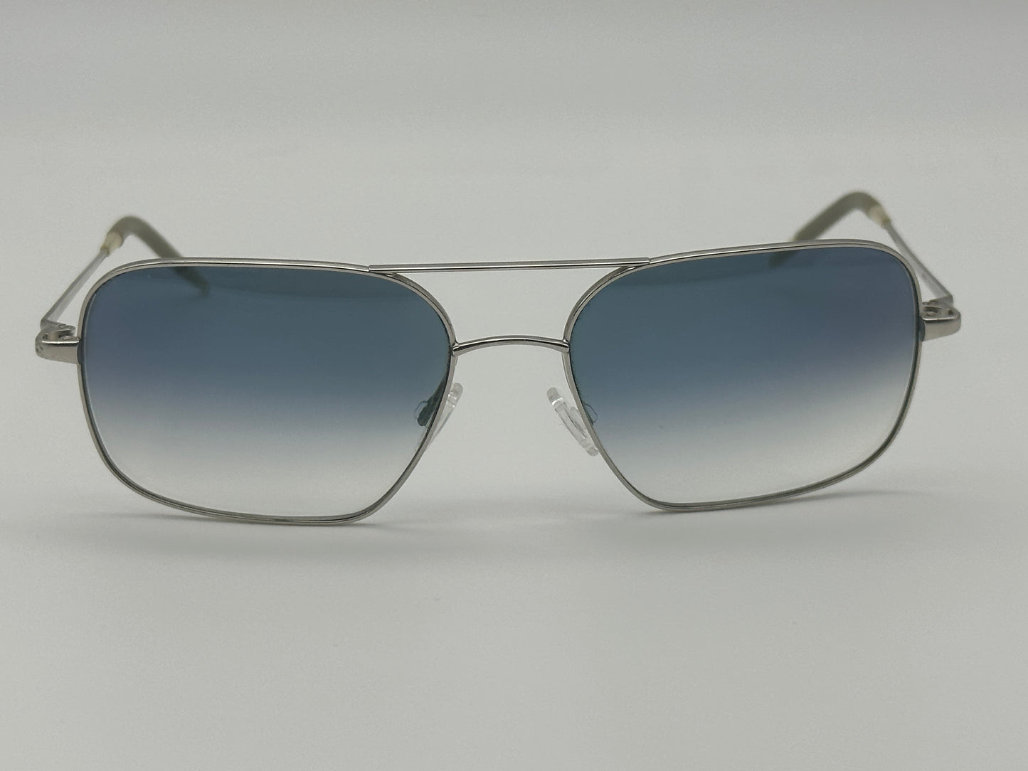 Oliver Peoples Victory 58 VFX SilverPhotochromic Blue Clear Gradient P ...