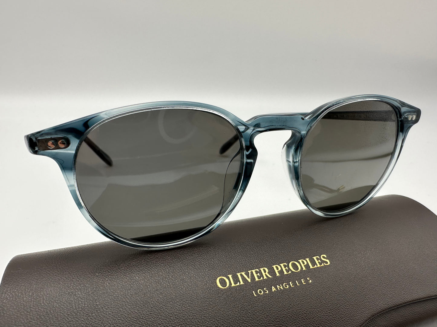 Oliver Peoples RILEY SUN Washed Lapis Carbon Gray OV5004SU 1704R5