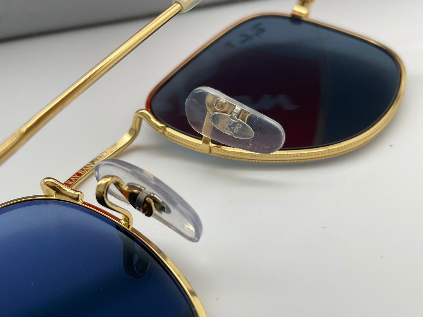 Ray Ban Frank Blue Polarized Gold 48mm RB3857