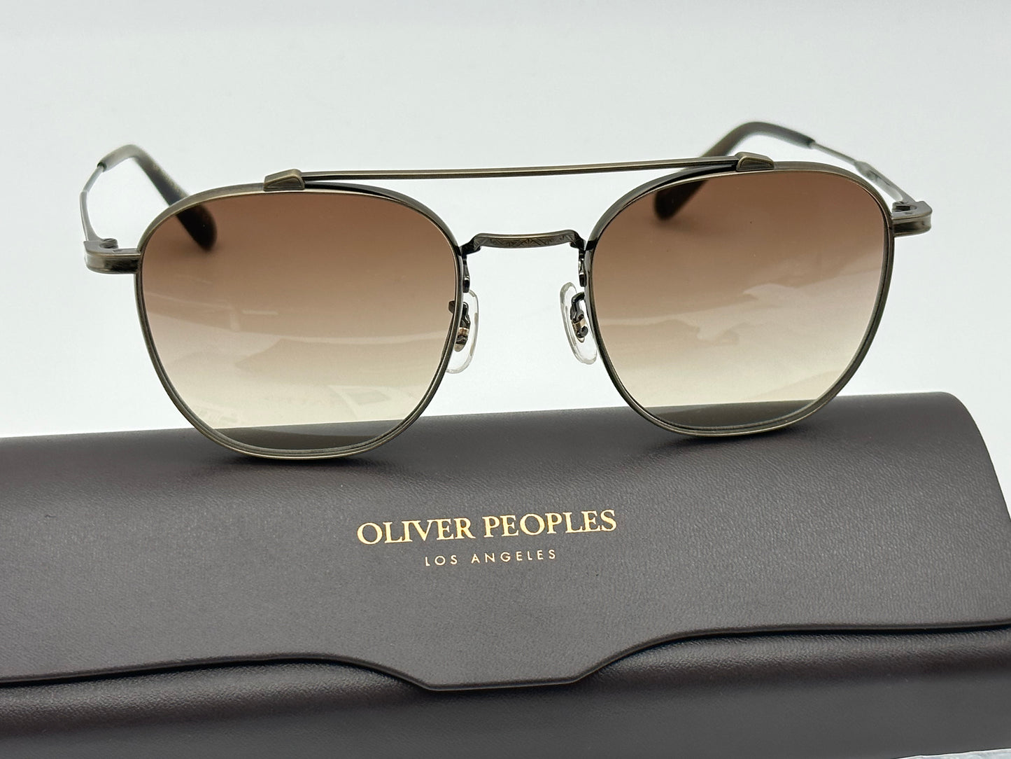 Oliver Peoples Mandeville 49mm Antique Gold Dark Brown Gradient OV1294ST NEW