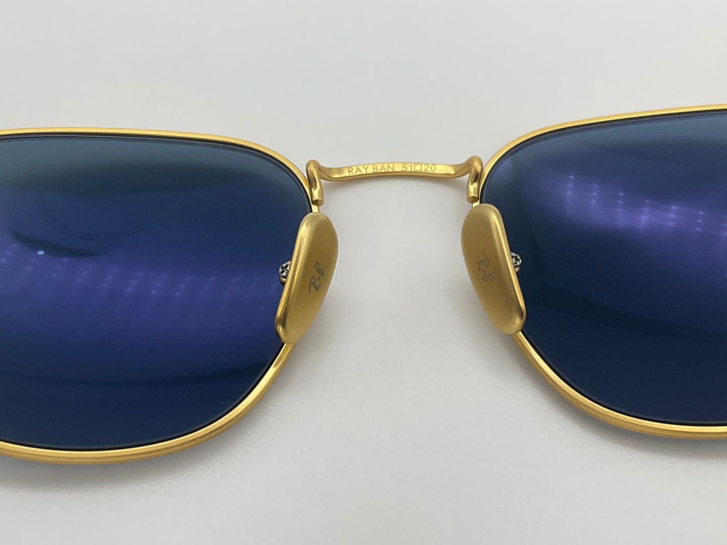 Ray Ban Frank Titanium RB 8157 Gold Blue Polarized 9217TO 51mm Gold.