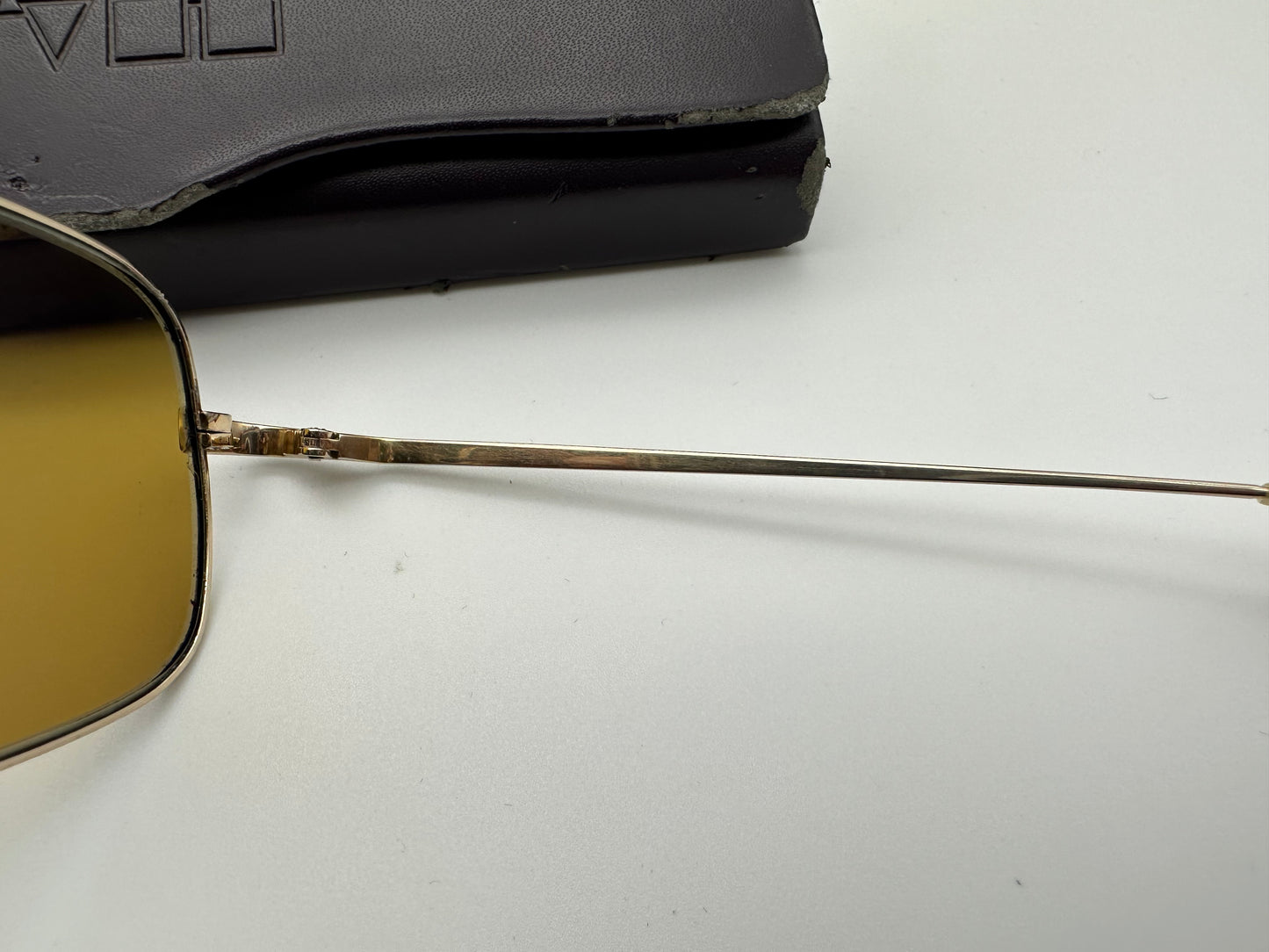 Oliver Peoples Victory 55 Gold VFX Cognac Burn Notice Michael Weston Rare None Polarized USED