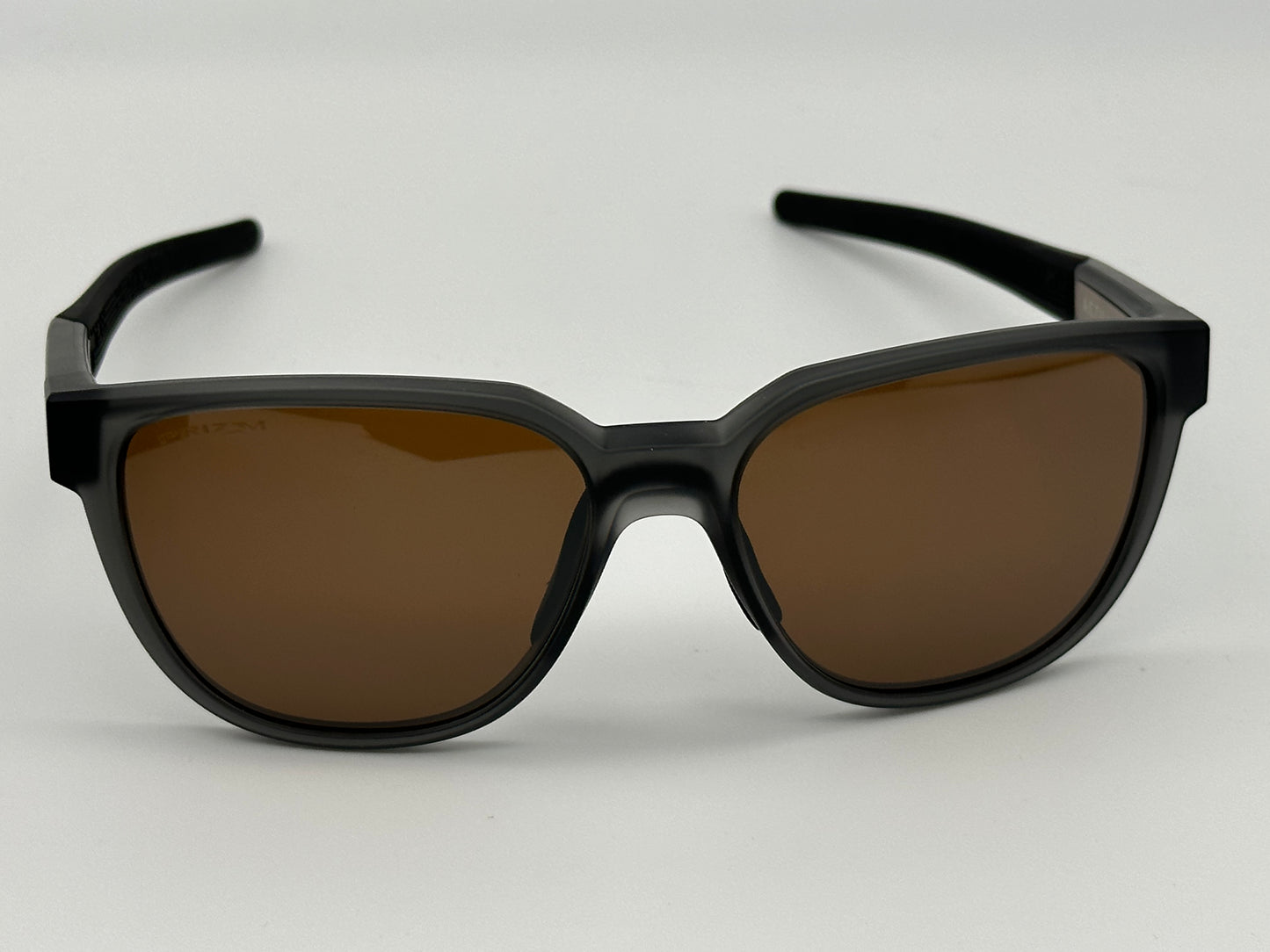 Oakley Actuator 57mm OO 9250 Matte Gray Smoke / Prizem Tungsten Oakley Actuator 57mm OO 9250 Matte Gray Smoke / Prizem Tungsten