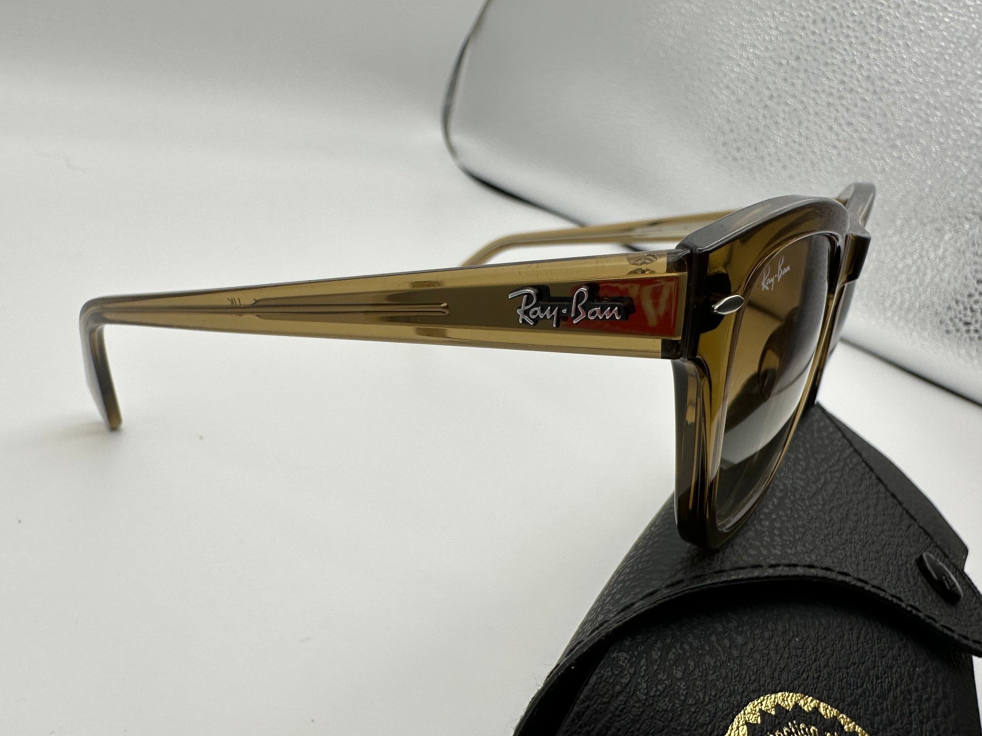 Ray Ban RB 0707s 53mm Transparent Brown Clear Gradient Brown Italy Shade Review Store