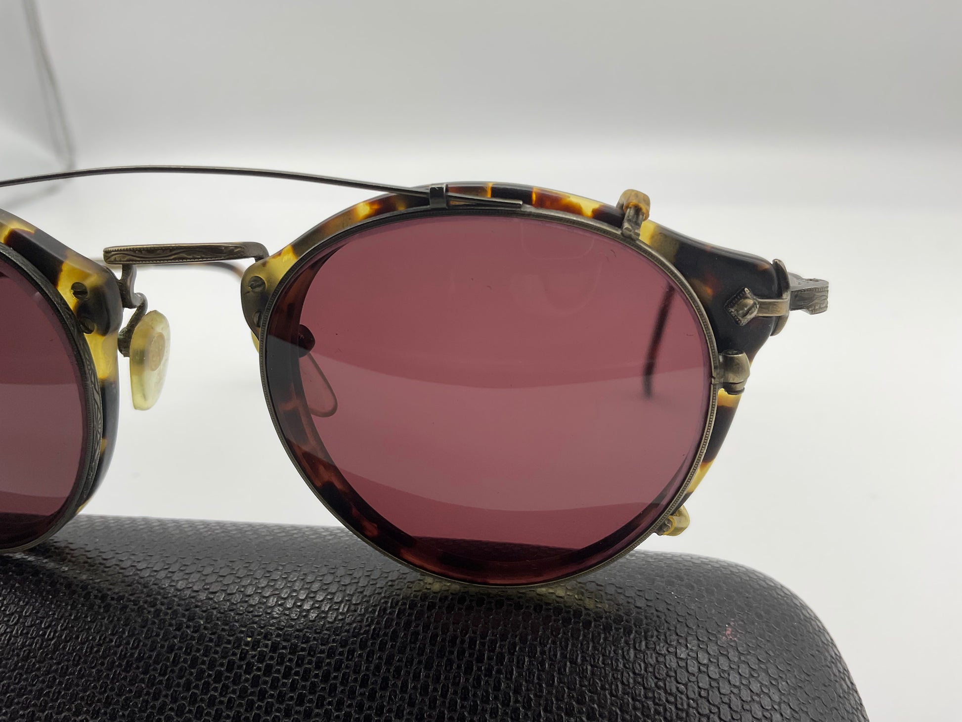 Oliver Peoples 505 Vintage DTBK Rose Clip Optec Japan – Shade Oliver Peoples 505 Vintage DTBK Rose Clip Optec Japan – Shade