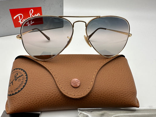 Ray-Ban RB3689 55mm Aviator Metal II Sunglasses 001/GF Gold Pink Gradient Blue Gradient Lens Italy