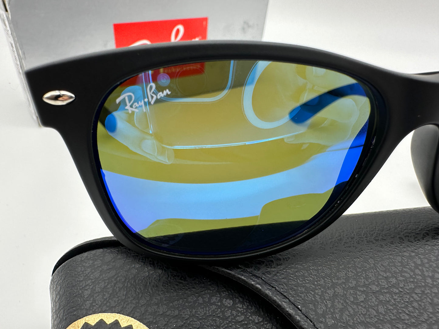Ray-Ban New Wayfarer 55mm Rubber Black/ Gray Blue Mirror RB2132 622/17 Sunglasses NEW