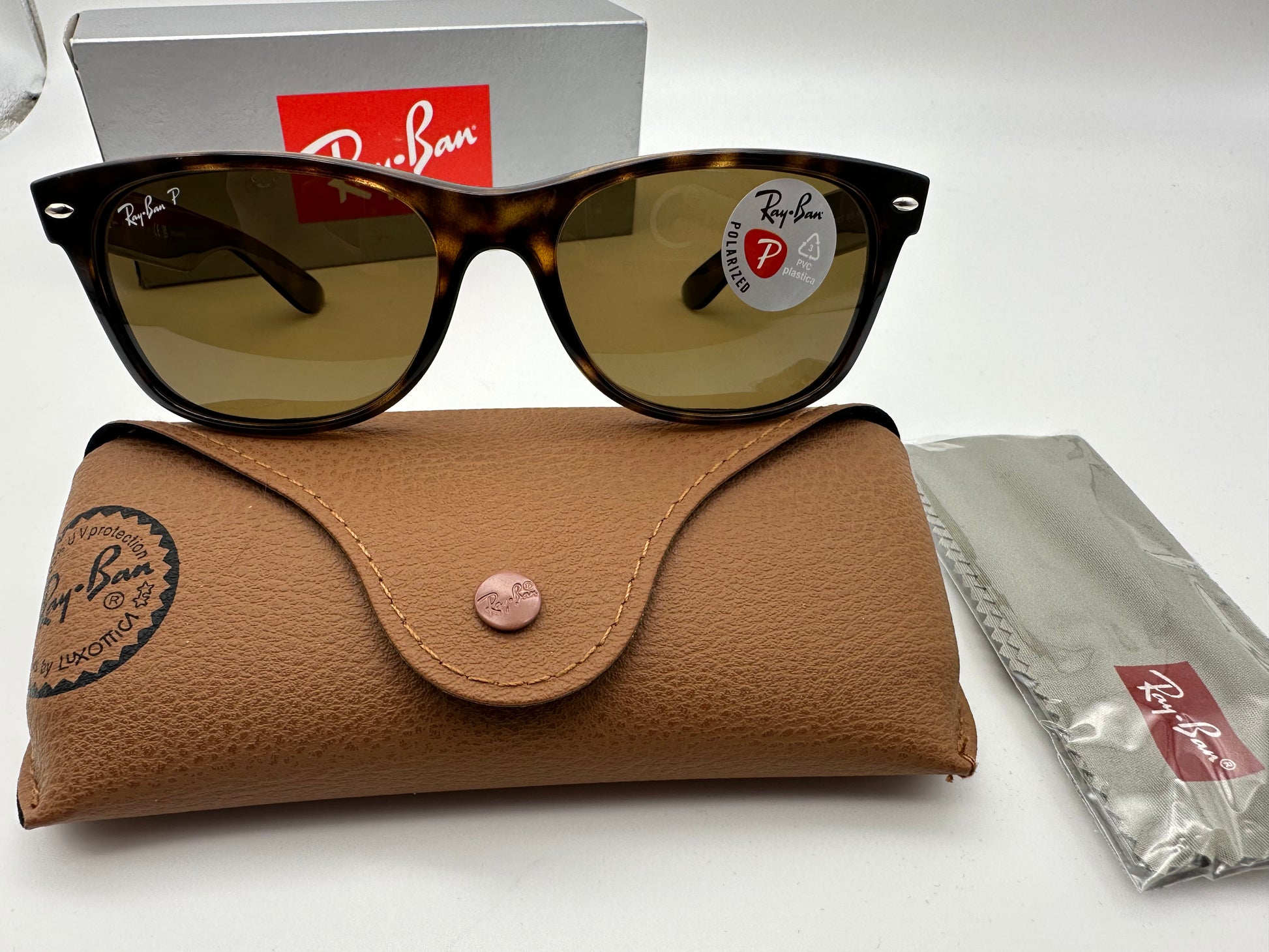 Ray Ban New Wayfarer 55mm Tortoise B 15 Brown Polarized Sunglasses RB2 Shade Review Store