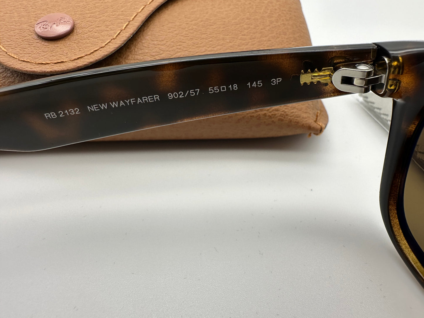 Ray-Ban New Wayfarer 55mm Tortoise B-15 Brown Polarized Sunglasses RB2132 902/57 NEW