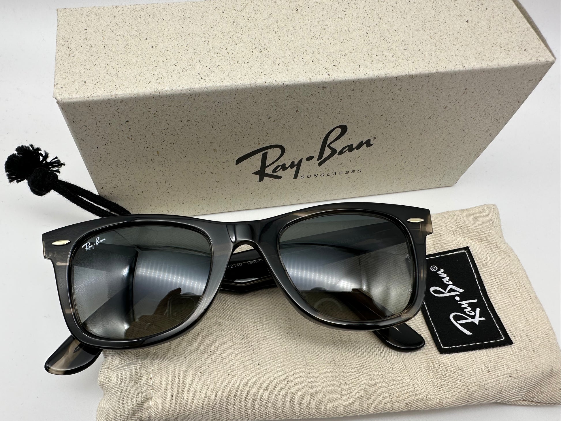 Ray Ban Original Wayfarer Bio Acetate 50mm 136071 Striped Gray Gray Gradient Glass Lens Italy