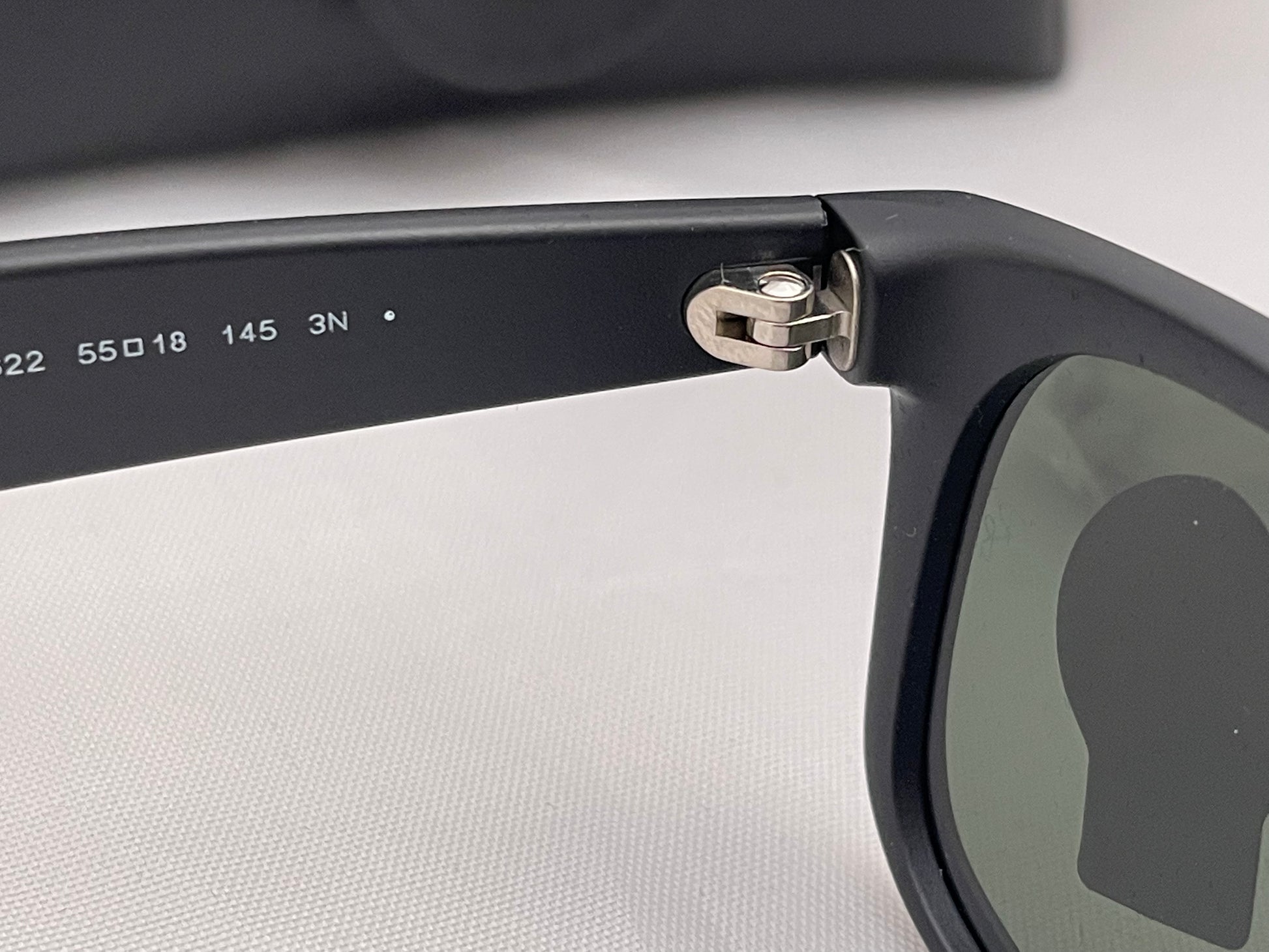 Ray Ban New Wayfarer Green 55mm Lenses RB2132 622