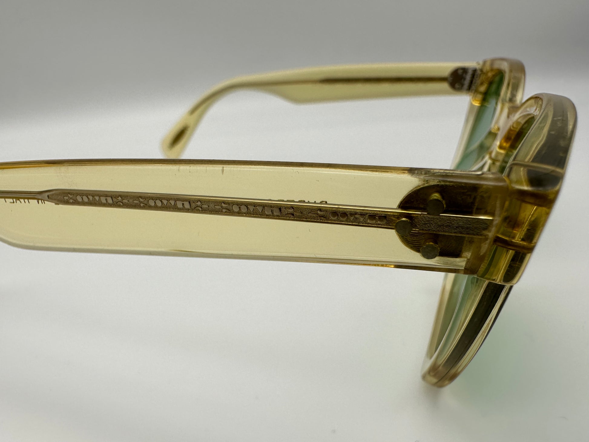 Oliver Peoples Byredo Sunglasses Clear / Green Photochromic Oliver Peoples Byredo Sunglasses Clear / Green Photochromic