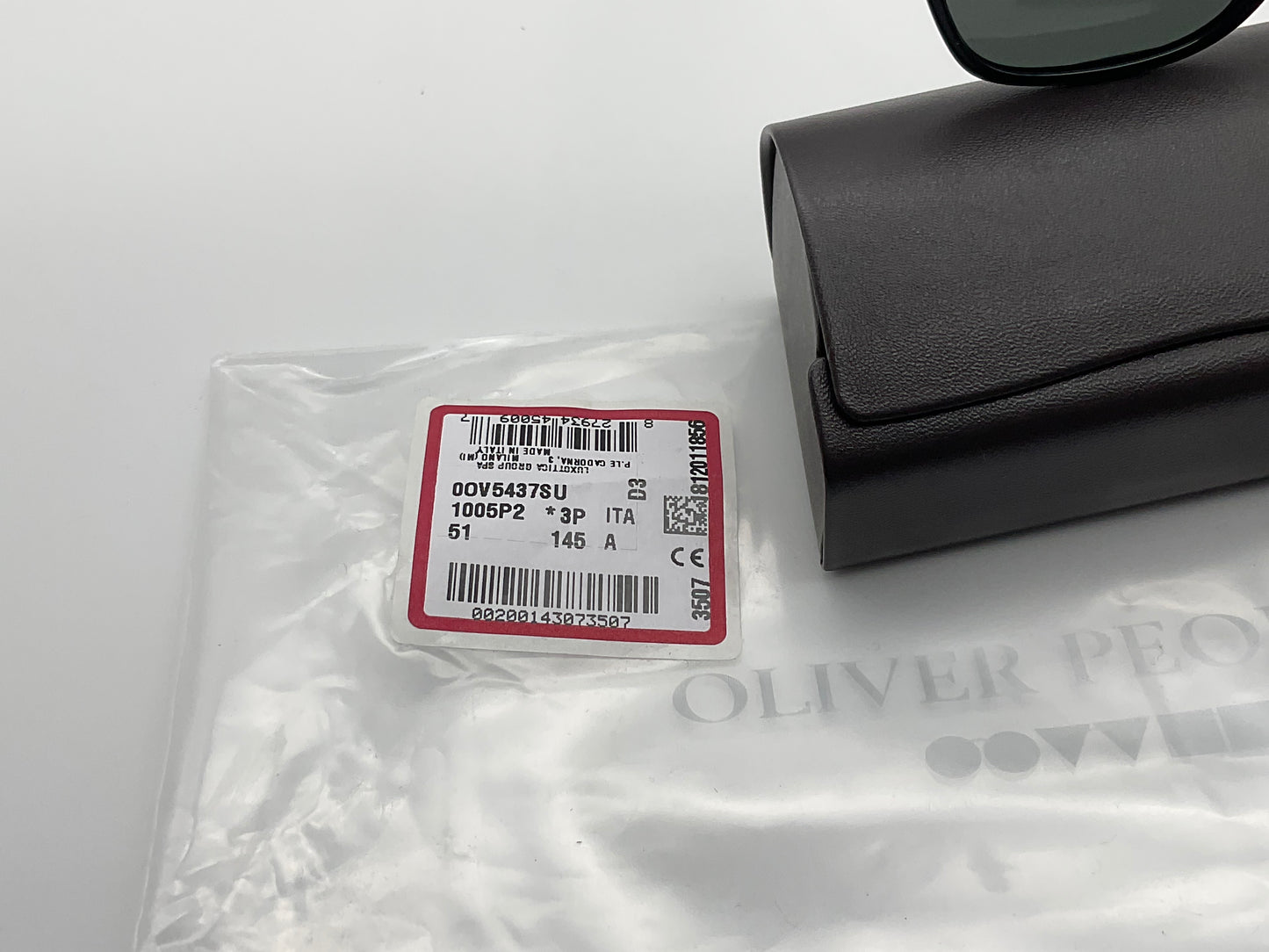 Oliver Peoples OV 5437SU Ollis Sunglasses Black /Midnight Polarized 51 new
