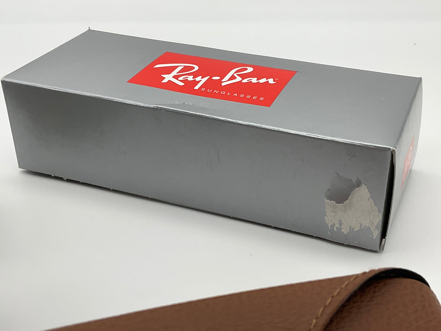 Ray-Ban RB 3916 CLUBMASTER SQUARE 52mm 1303/31 New