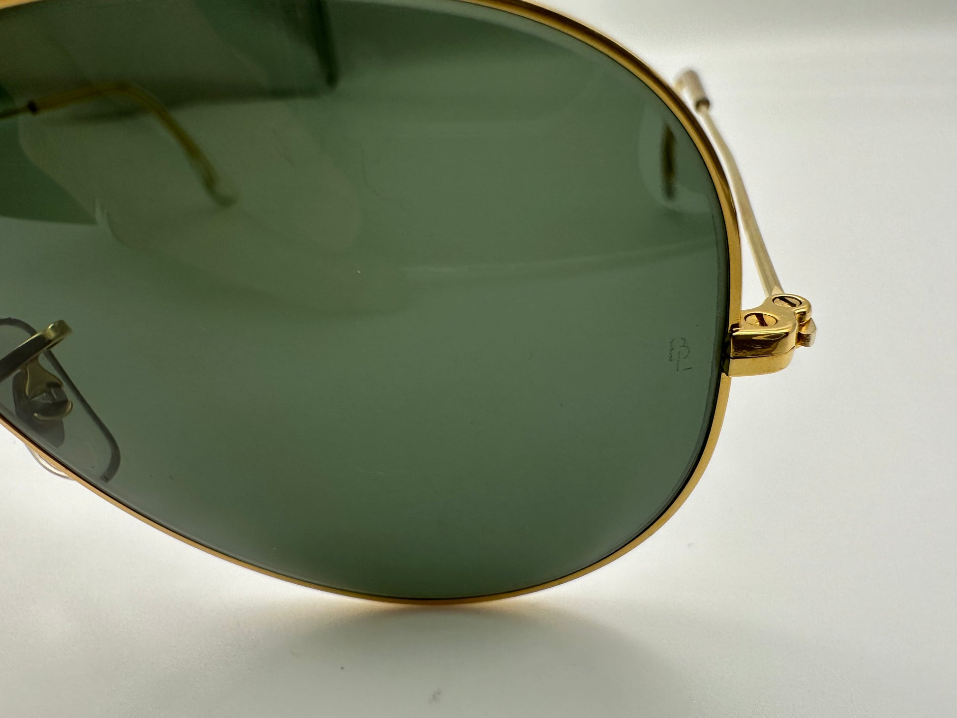 Ray ban aviator 1990 hotsell