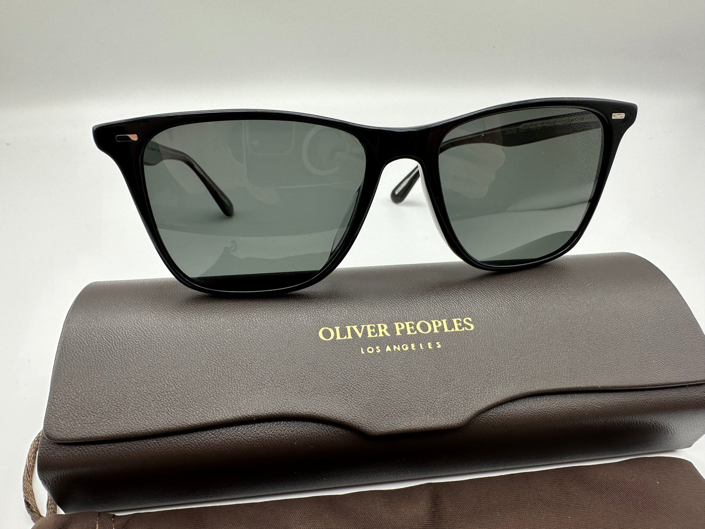 Oliver Peoples Ollis Sun OV 5437SU Sunglasses Black Midnight Polarized 54mm lenses
