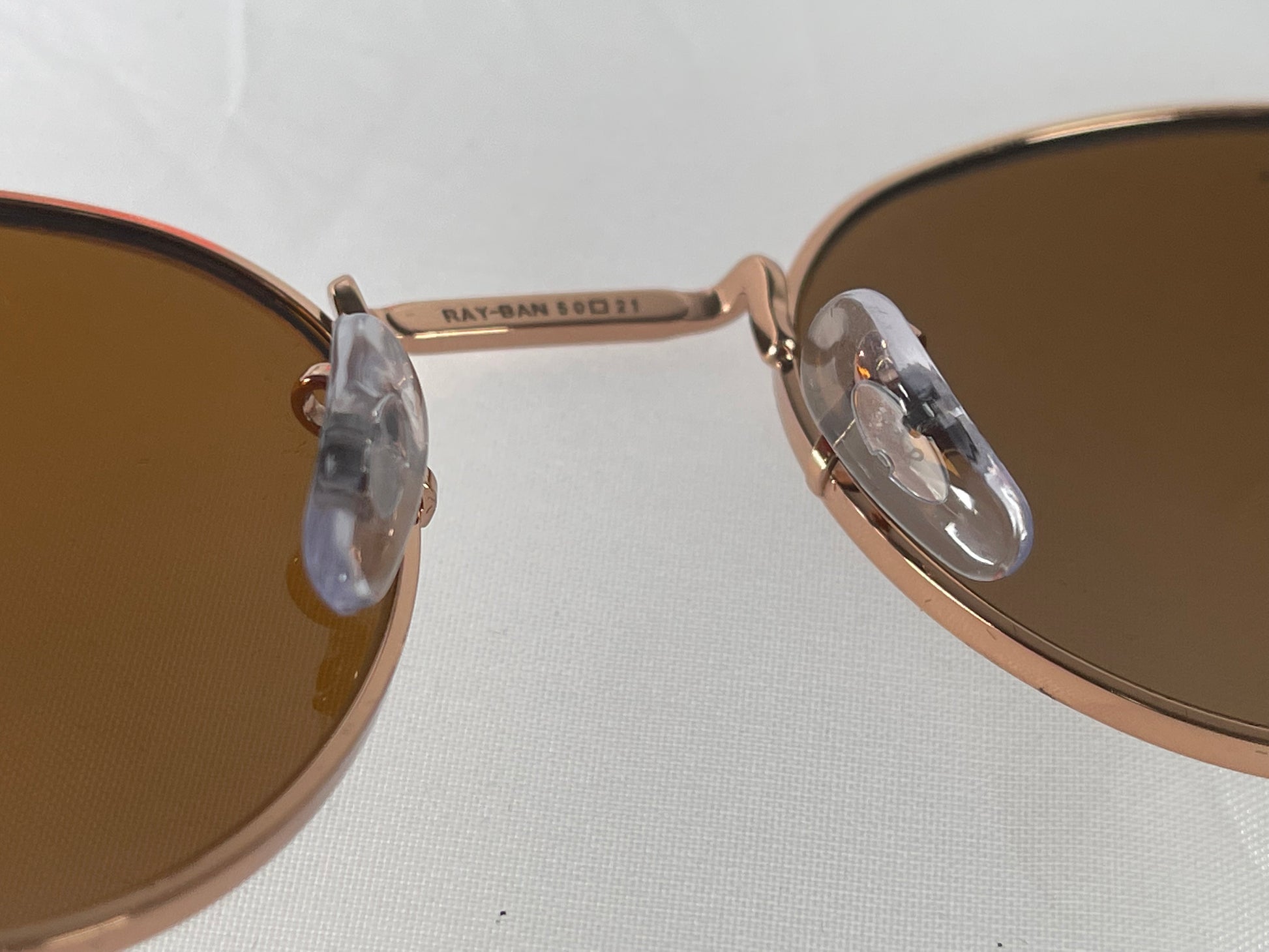 Ray ban or rose hotsell