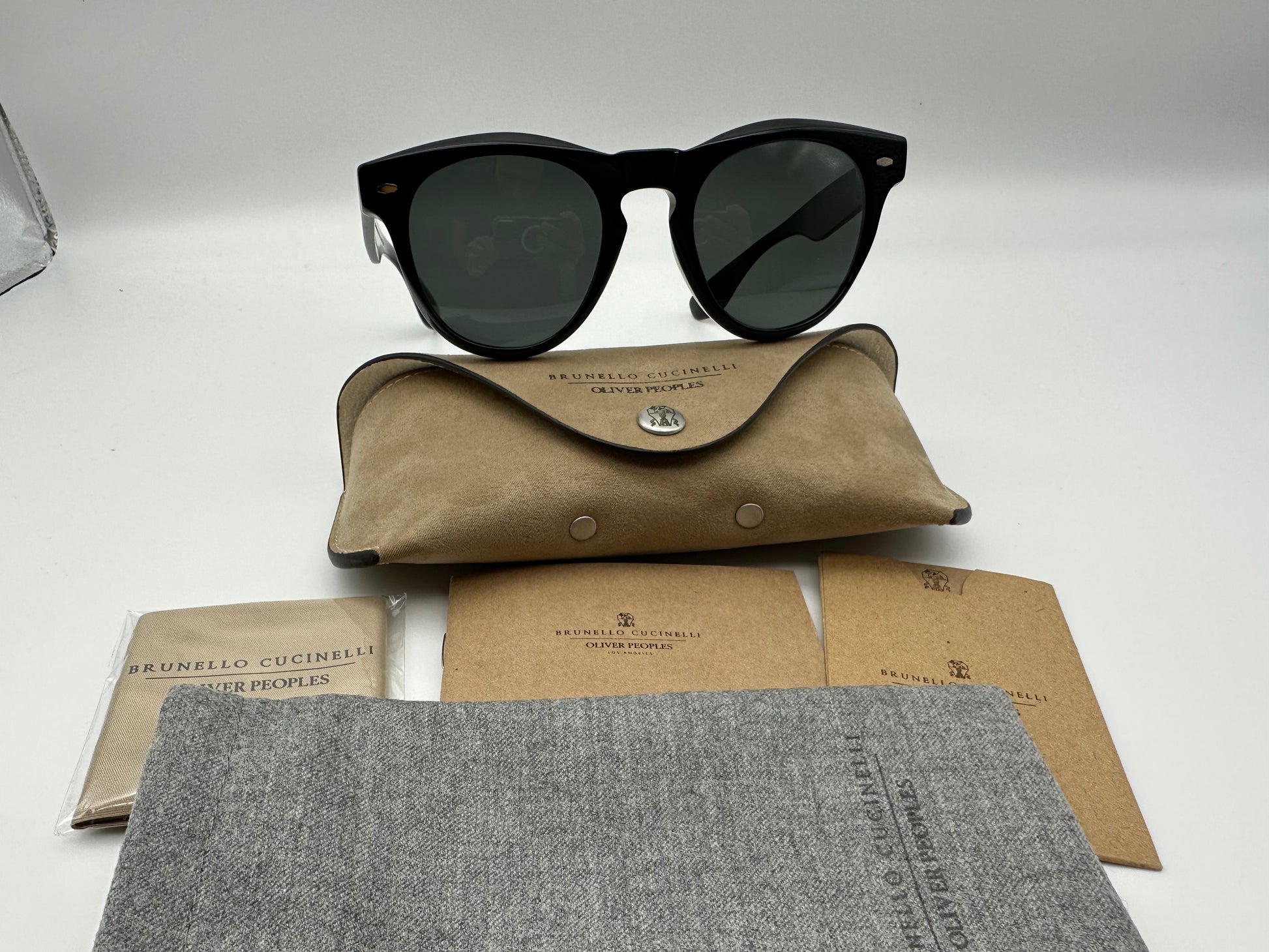 Oliver Peoples Nino Black Midnight Express Polar OV5473SU 1005P2 Oliver Peoples Nino Black Midnight Express Polar OV5473SU 1005P2