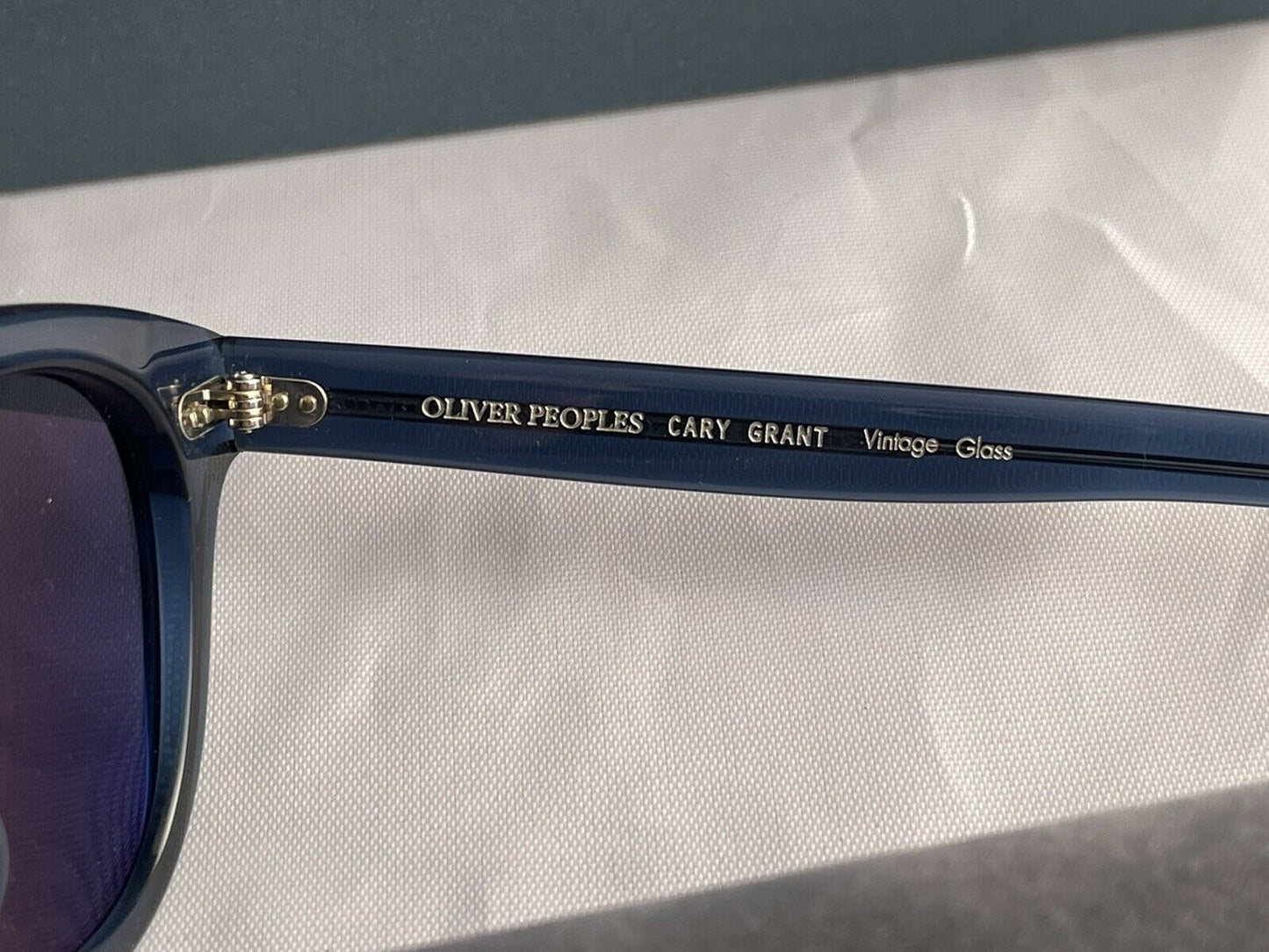 Oliver Peoples Cary Grant OV5413SU Sunglasses Blue / Carbon Gray size 50mm New
